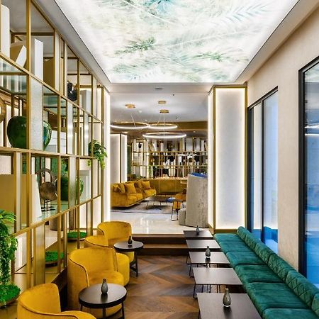 Emerald Hotel By Continental Group Budapeste Exterior foto
