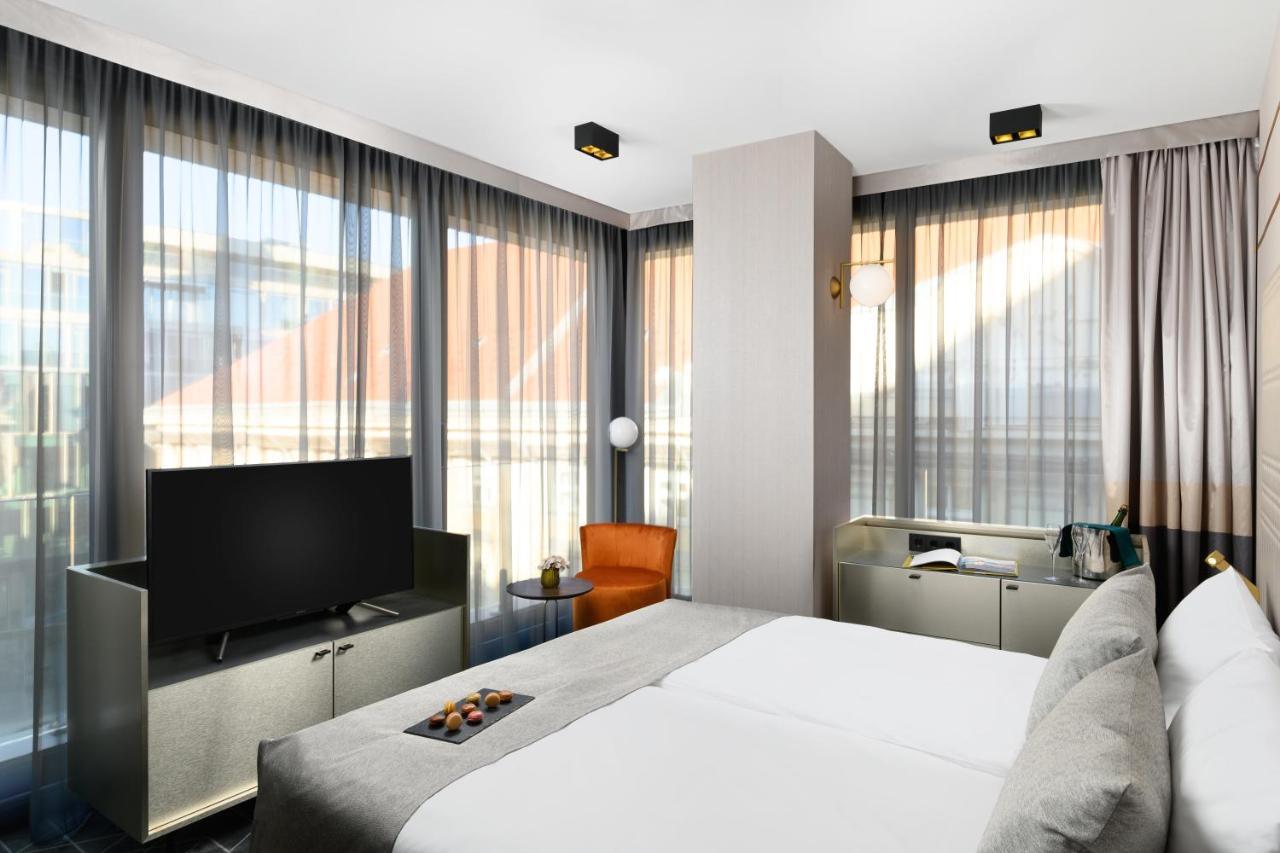 Emerald Hotel By Continental Group Budapeste Exterior foto