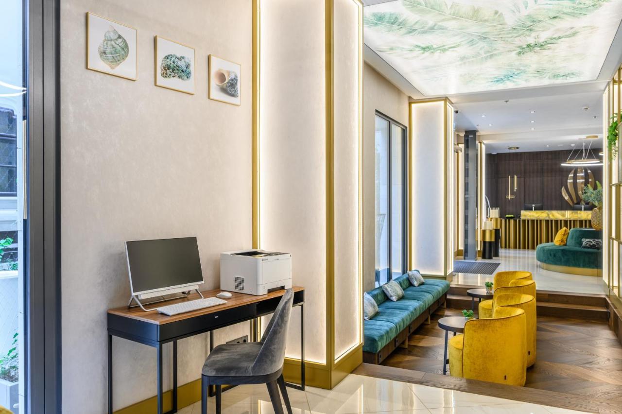 Emerald Hotel By Continental Group Budapeste Exterior foto